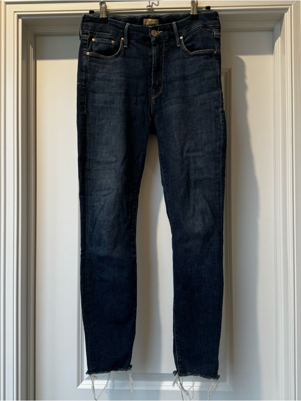 MOTHER Looker Ankle Fray Jeans 28 Dark Wash | Raw Hem Skinny Stretch Denim